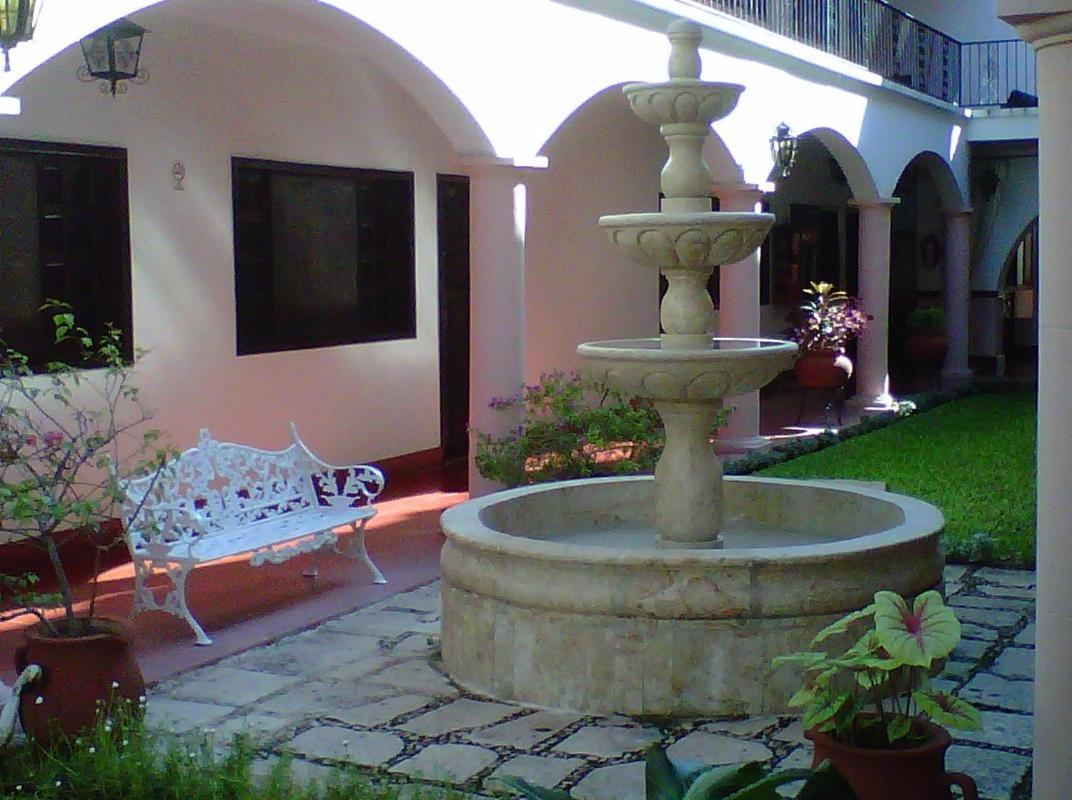 Hotel Zaci Вальядолид Экстерьер фото