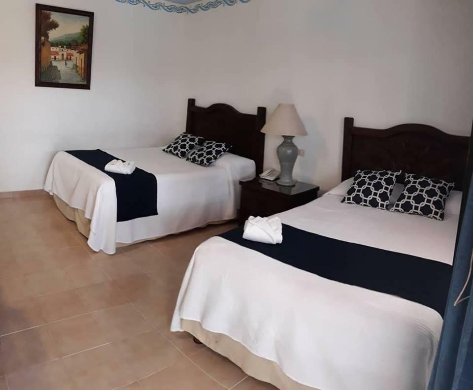 Hotel Zaci Вальядолид Экстерьер фото
